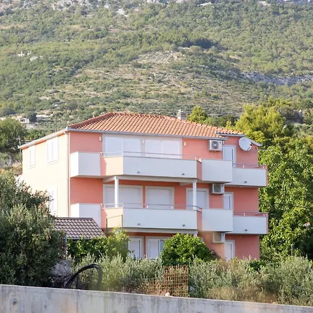 Apartments Katarina Kastela Exterior photo